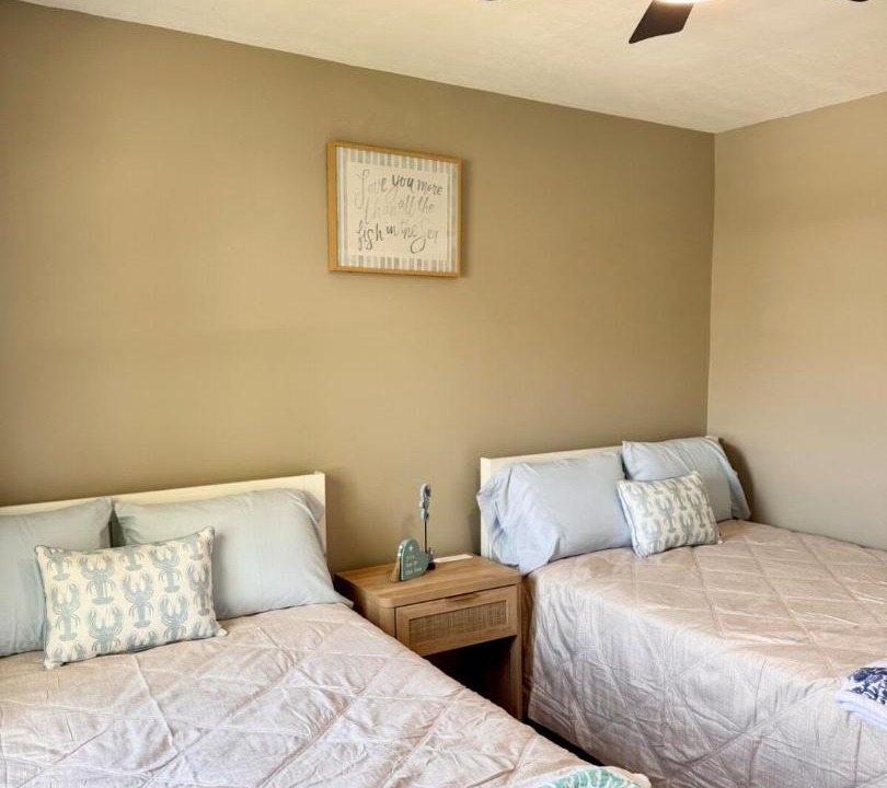 Photo of Bedroom in East Lake Woodlands