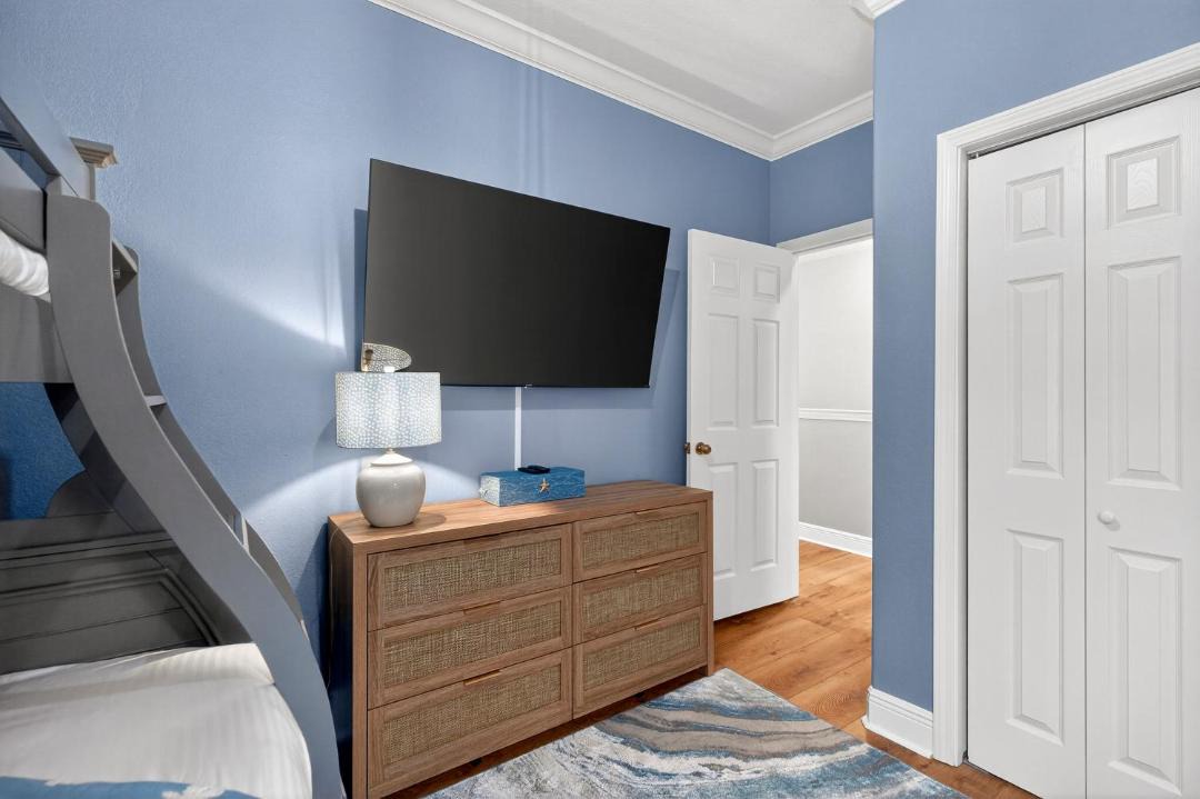 Photo of Bedroom in Gulf Place