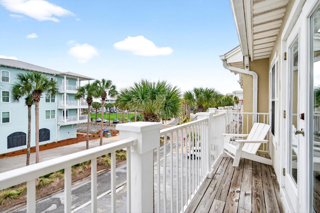 Photo of Patio Balcony in Gulf Place