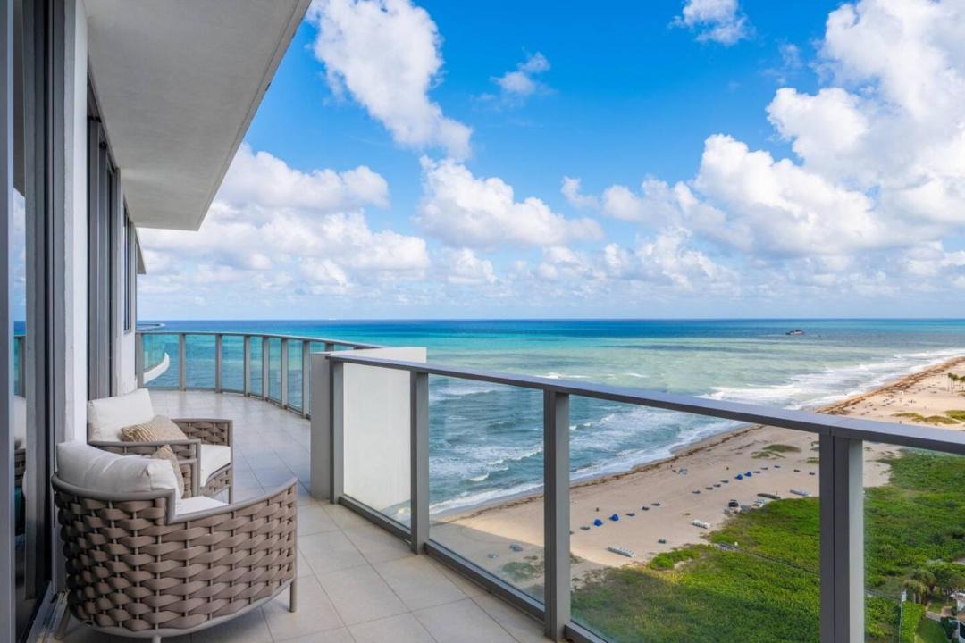 Photo of Patio Balcony in Singer Island