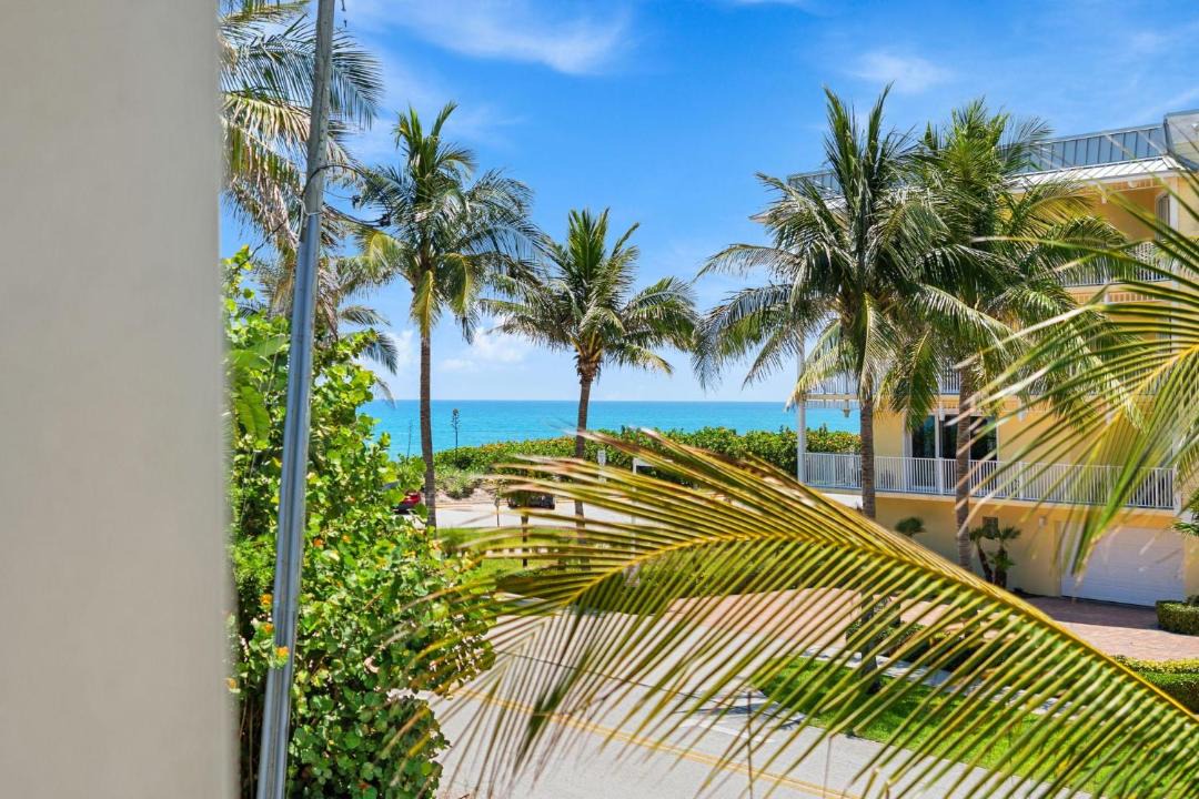 Photo of Patio Balcony in Indialantic By The Sea