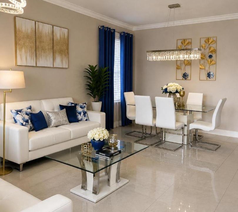Photo of Livingroom in Pinecrest West Park