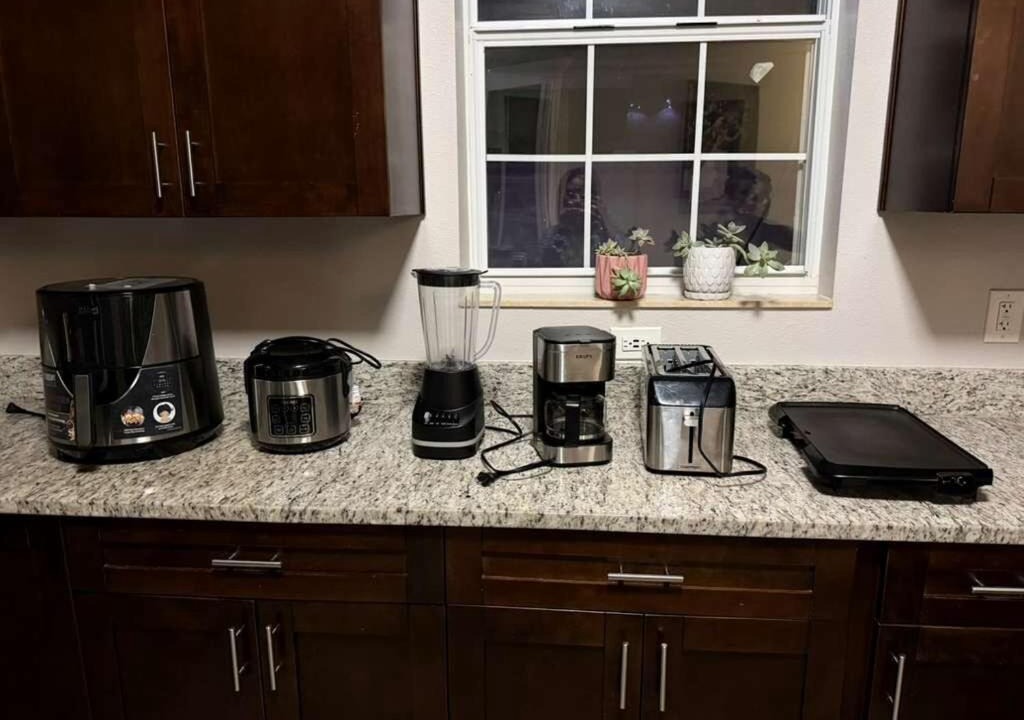 Photo of Kitchen in Pinecrest West Park