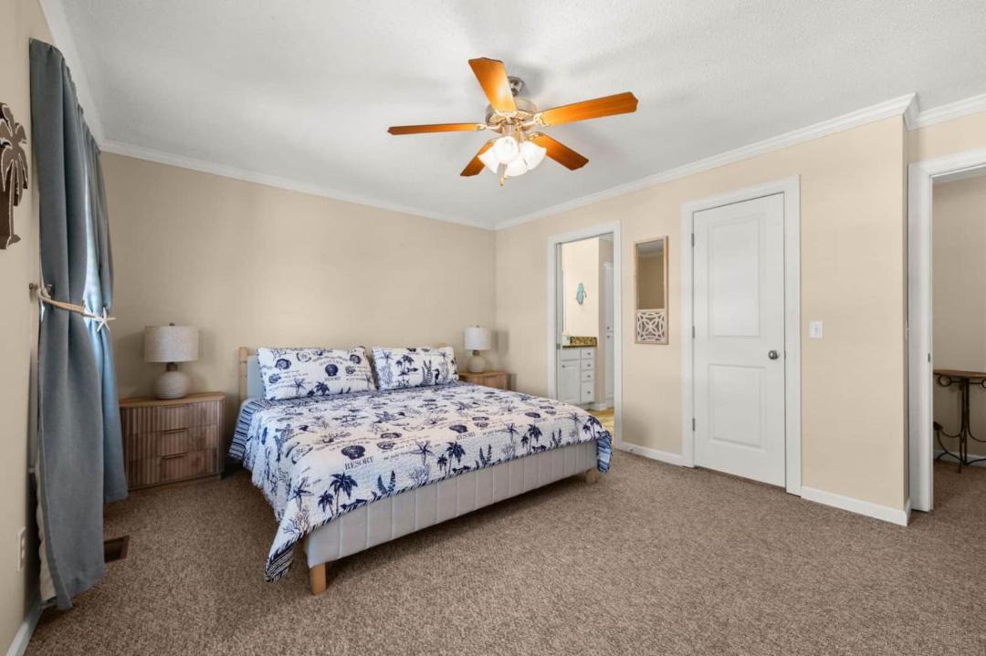 Photo of Bedroom in Laguna Beach Estates