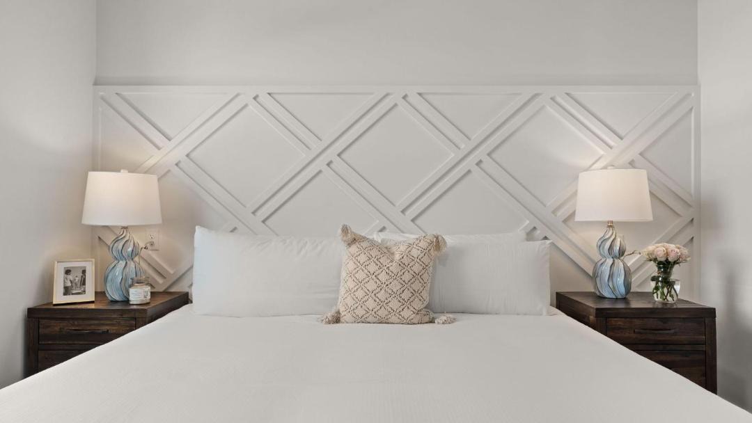 Photo of Bedroom in Gulfview Heights