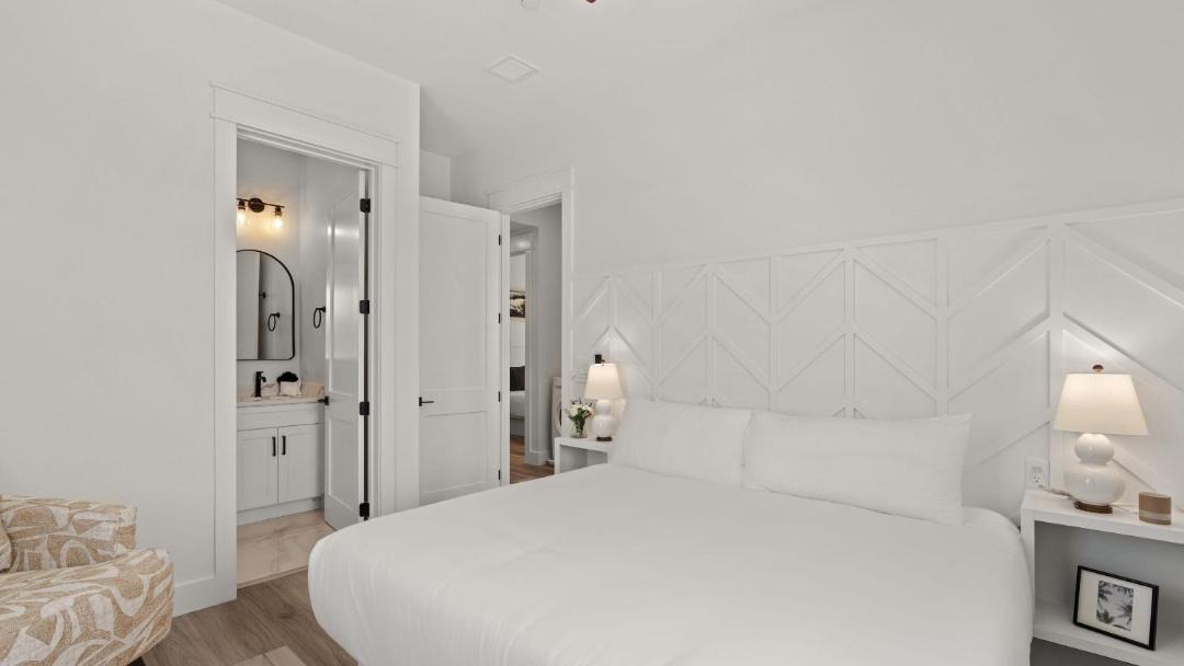 Photo of Bedroom in Gulfview Heights