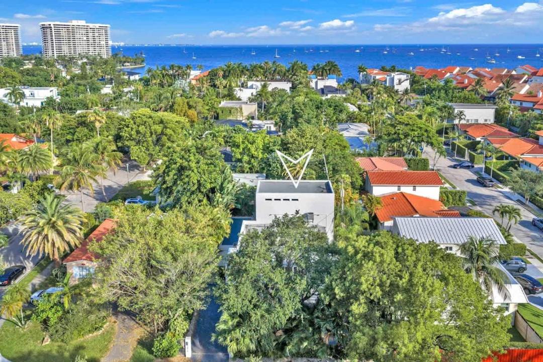 Photo of Others in Northeast Coconut Grove