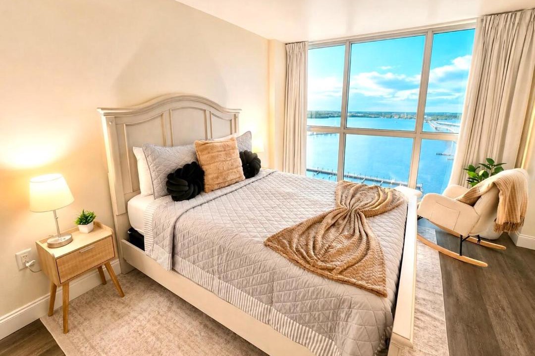 Photo of Bedroom in Fort Myers River District