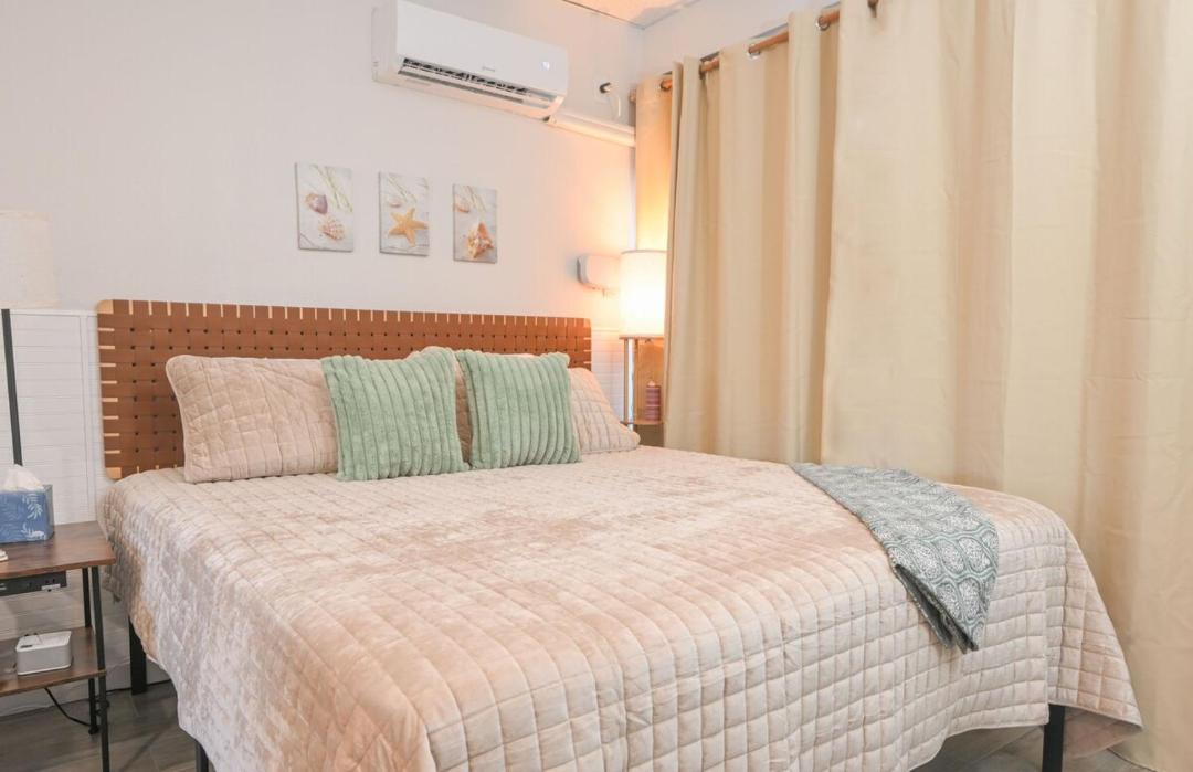 Photo of Bedroom in Indian Shores