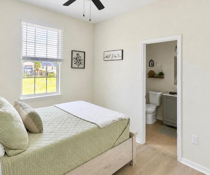 Photo of Bedroom in Windwood Bay