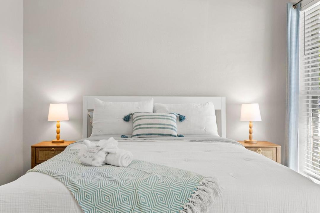 Photo of Bedroom in Seven Springs Homes