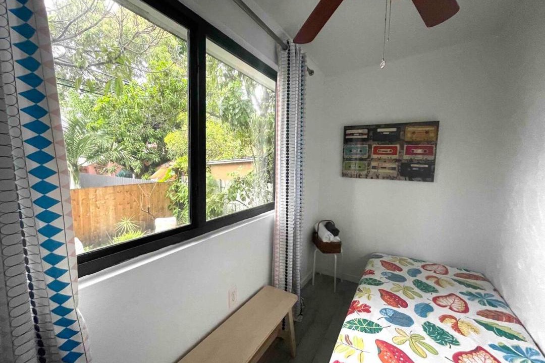 Photo of Bedroom in Coral Way