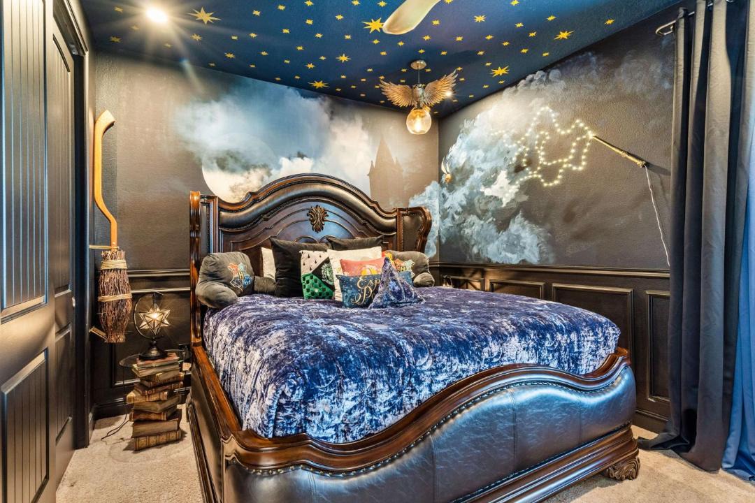 Photo of Bedroom in Bay Lake