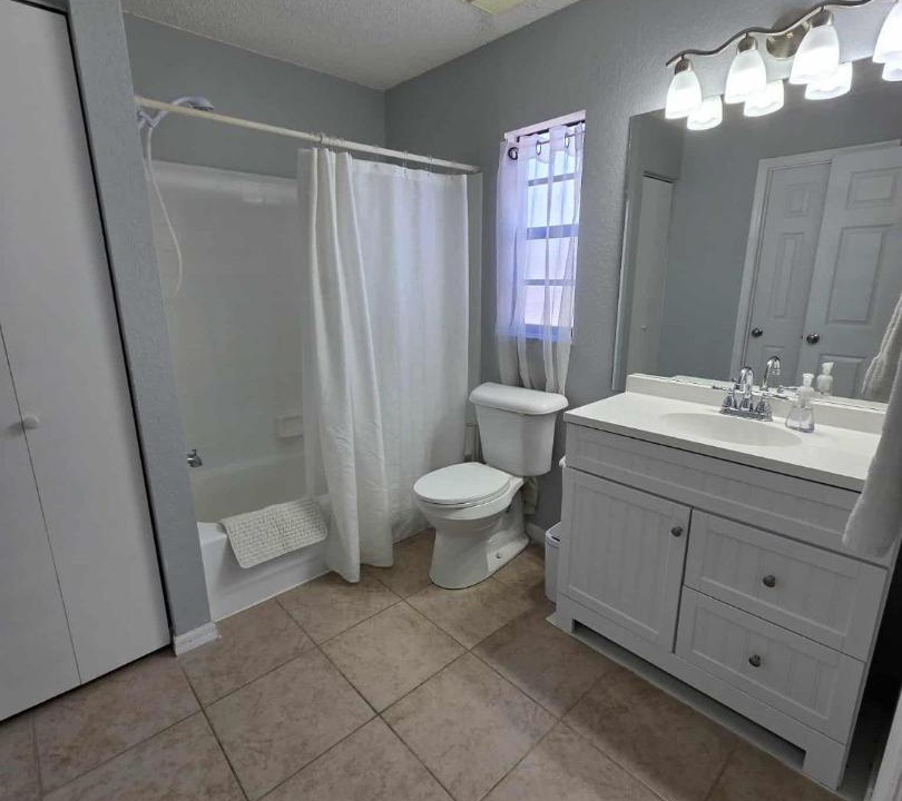 Photo of Bathroom in United Central