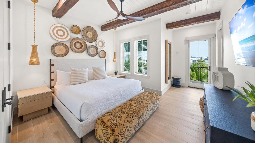 Photo of Bedroom in Bradenton Beach