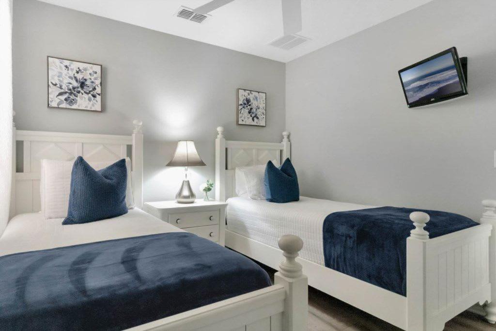 Photo of Bedroom in Veranda Palms