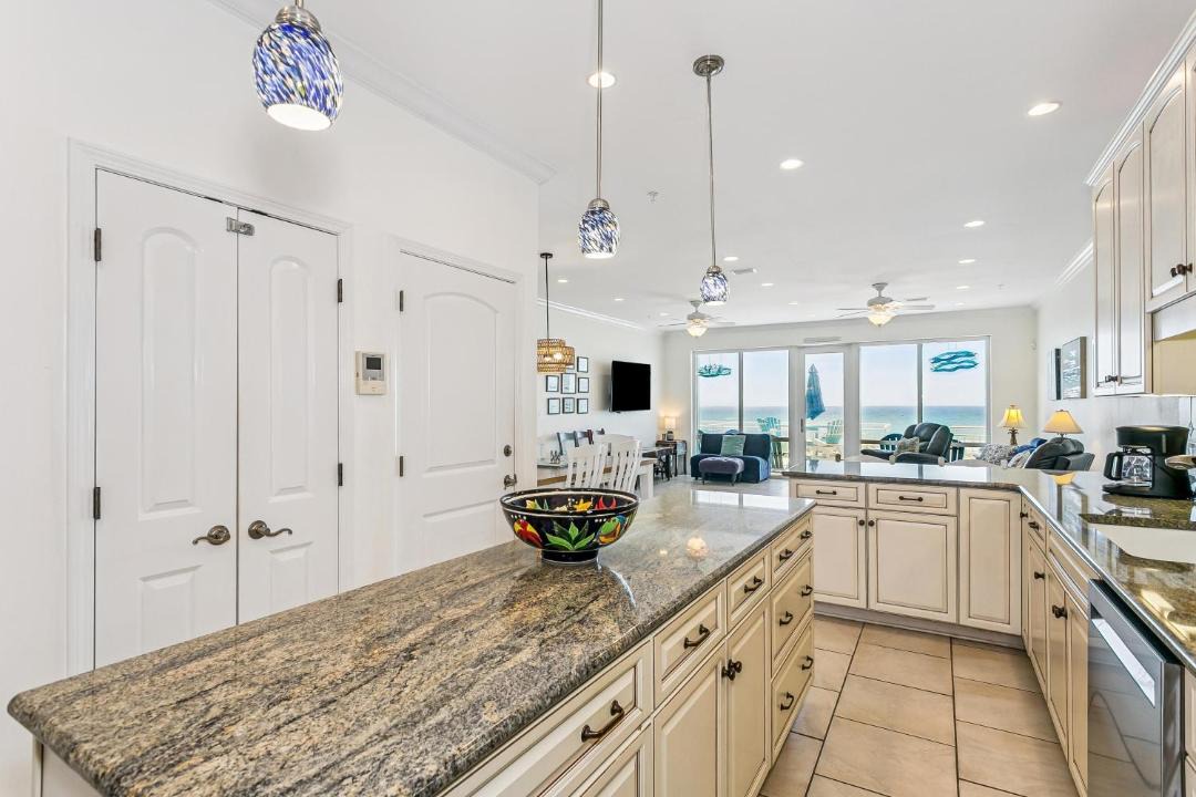 Photo of Kitchen in White Sands