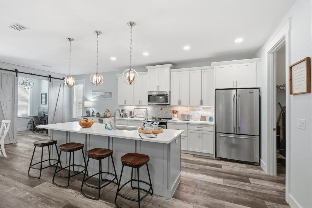Photo of Kitchen in Laguna Beach Estates