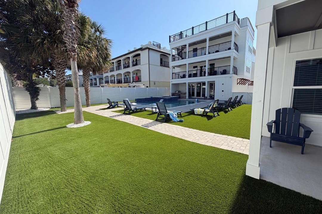 Photo of Patio Balcony in Crystal Beach