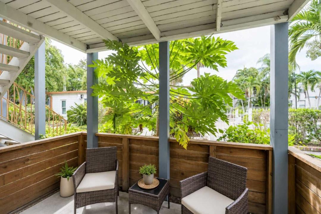 Photo of Patio Balcony in Beach Park