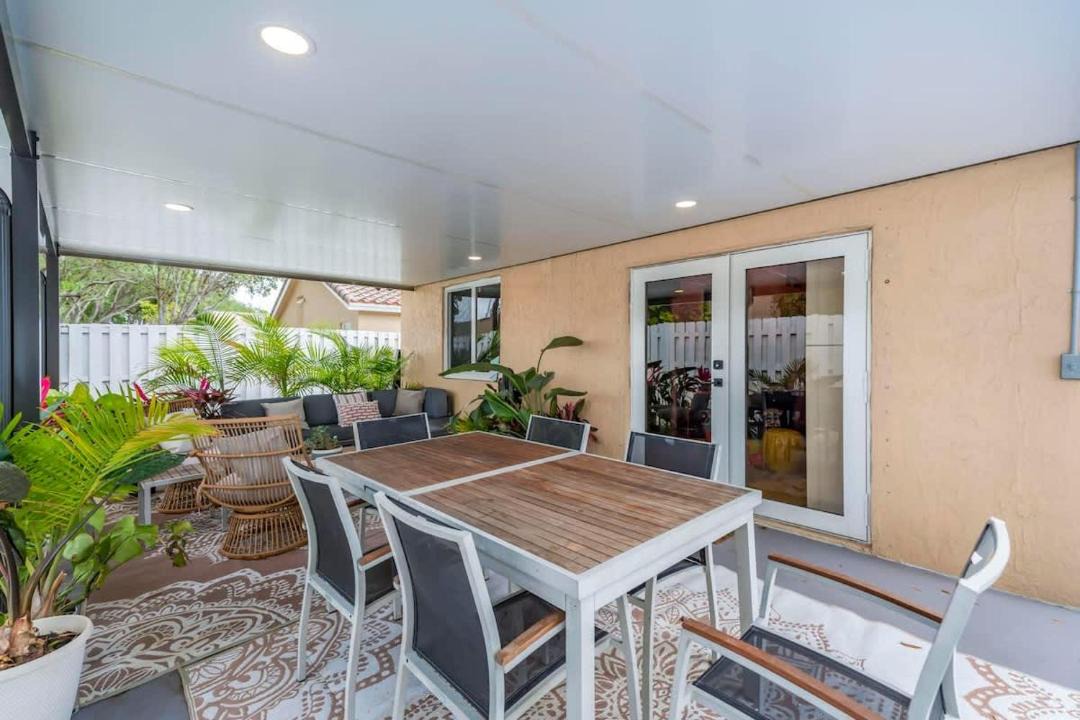 Photo of Patio Balcony in Sunrise