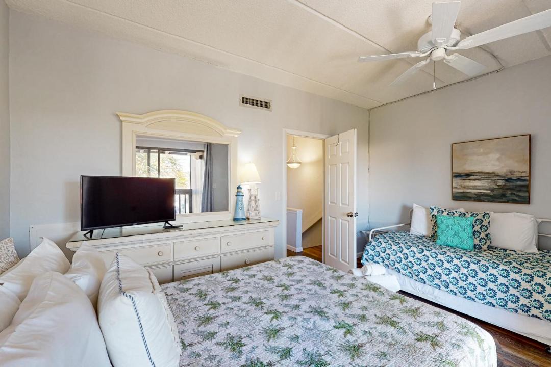 Photo of Bedroom in Butler Beach
