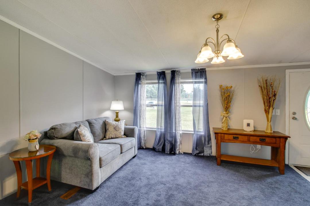 Photo of Others in Albany