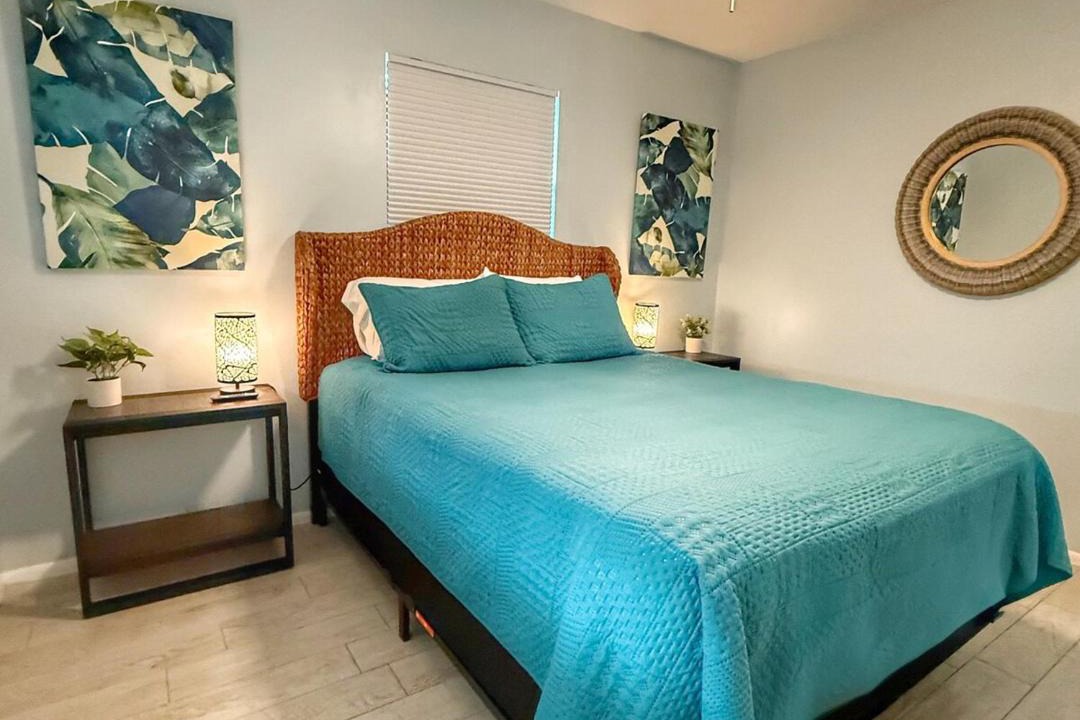 Photo of Bedroom in Englewood East