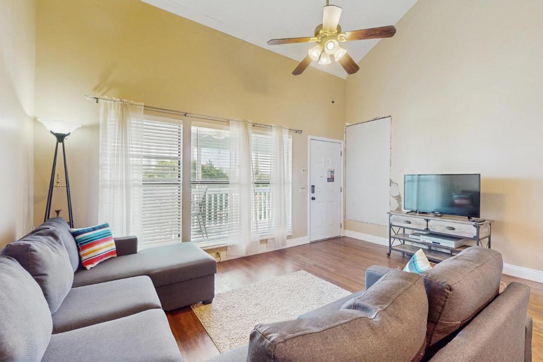 Photo of Livingroom in El Centro Beach