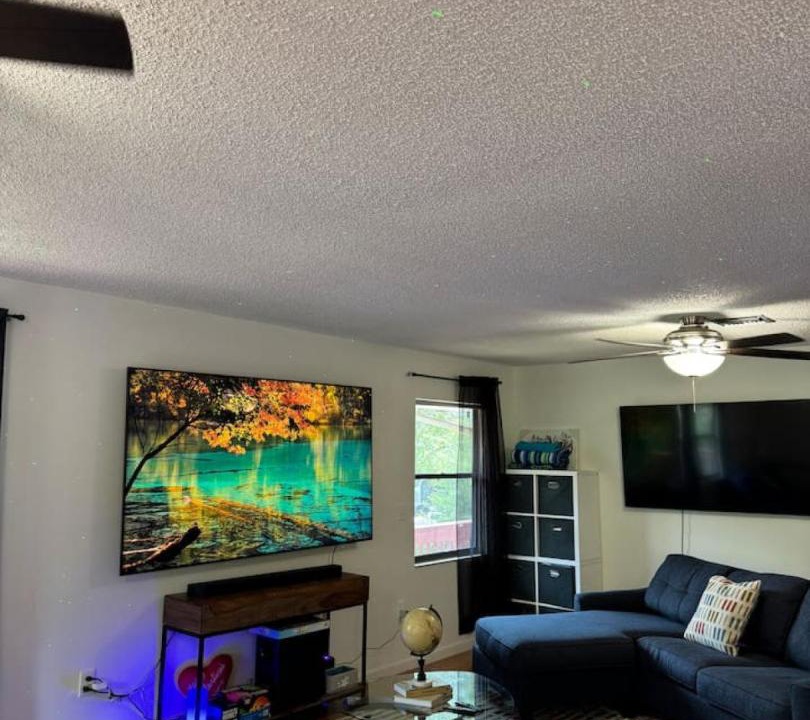 Photo of Livingroom in Dunnellon