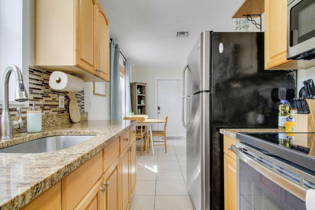 Photo of Kitchen in Flamingo Parks