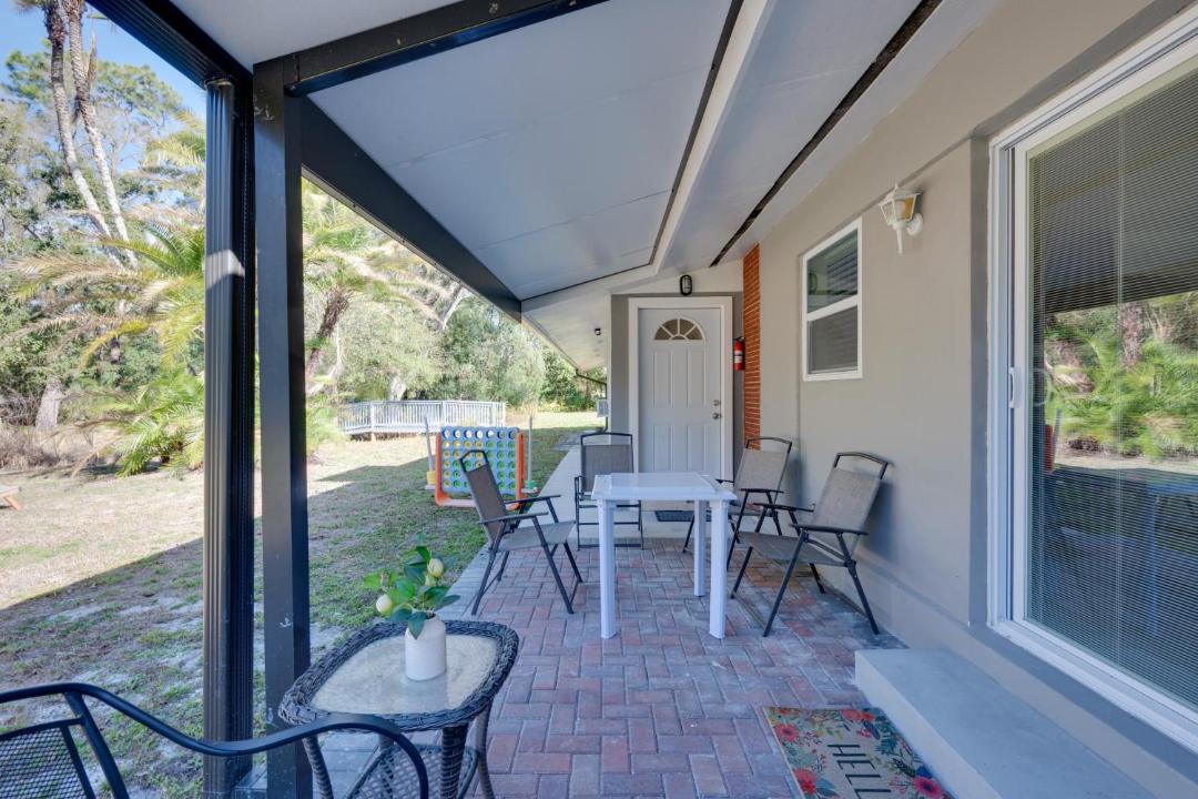 Photo of Patio Balcony in Bearss Plaza