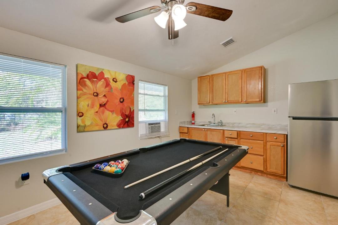 Photo of Kitchen in Bearss Plaza