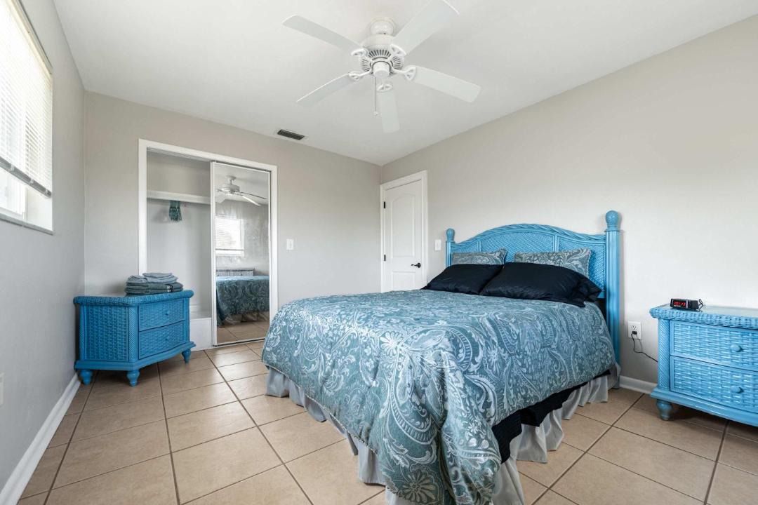 Photo of Bedroom in Oakland Hills