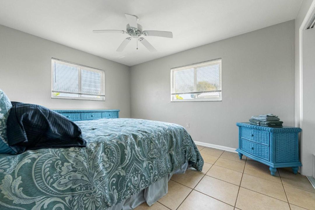 Photo of Bedroom in Oakland Hills