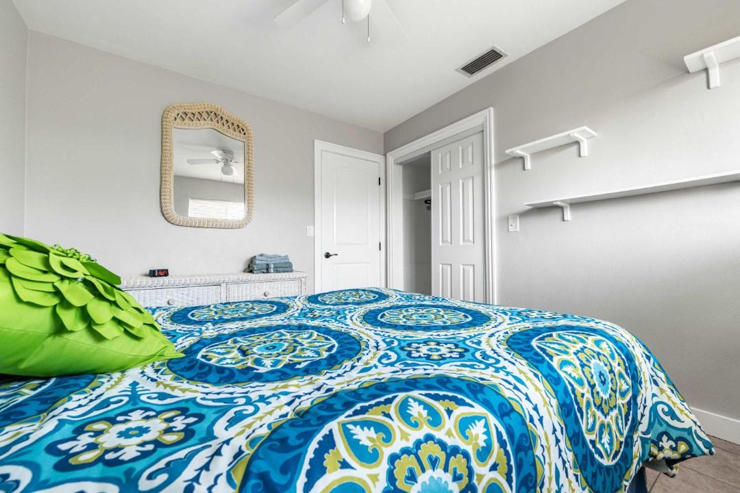Photo of Bedroom in Oakland Hills