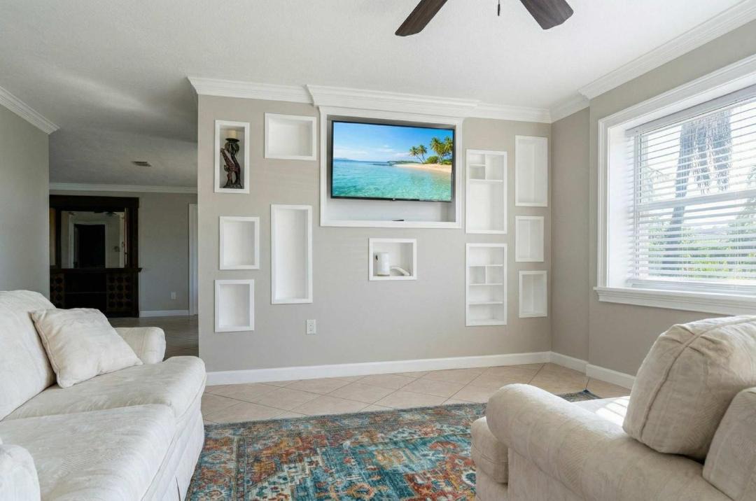 Photo of Livingroom in Oakland Hills