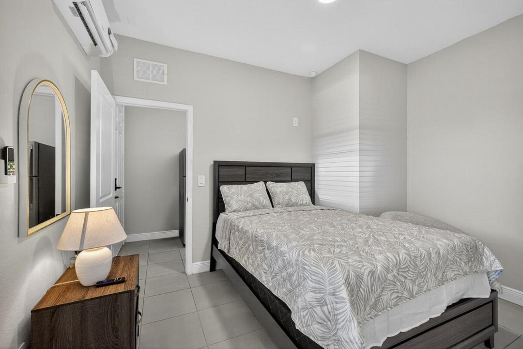 Photo of Bedroom in Bearss Plaza