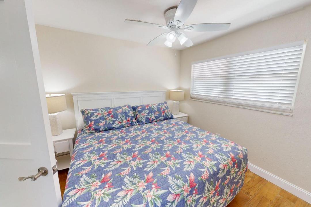 Photo of Bedroom in Madeira Beach