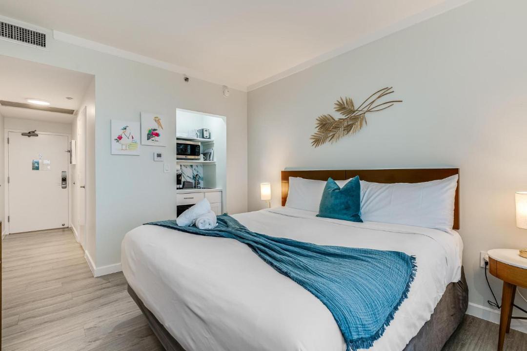 Photo of Bedroom in Coconut Grove