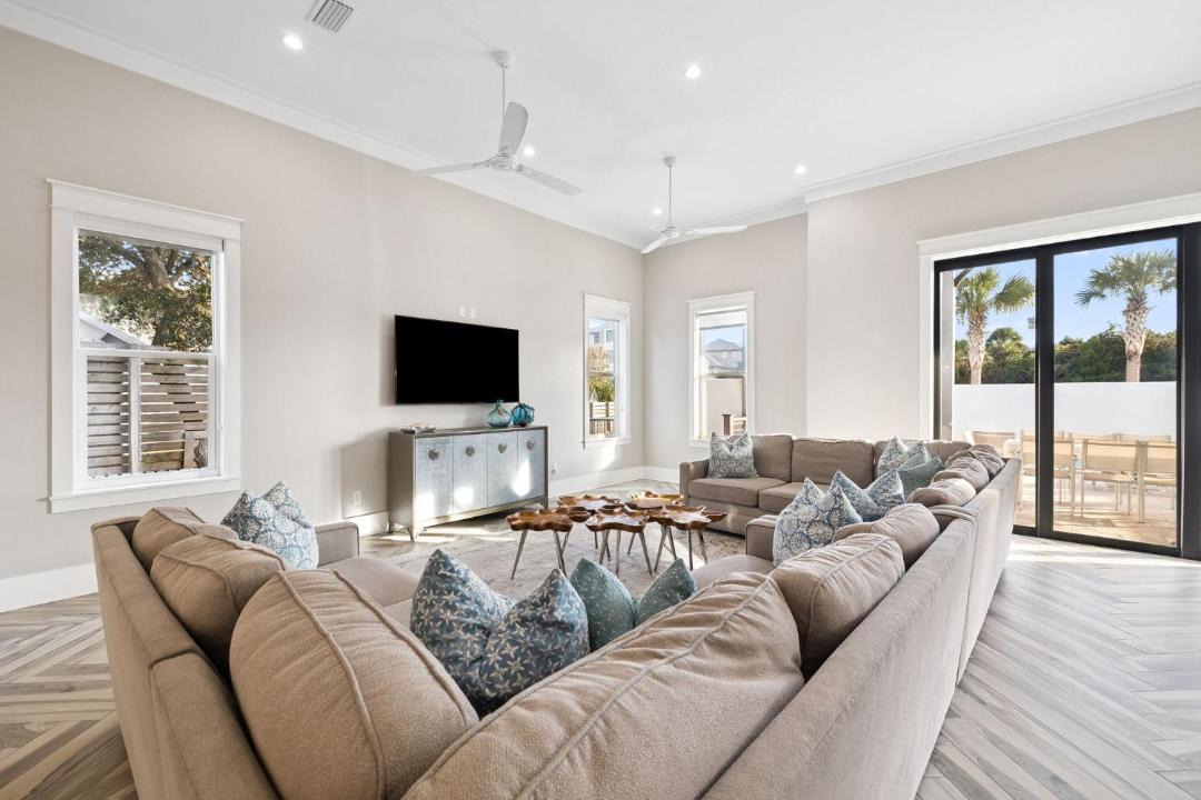 Photo of Livingroom in Seacrest