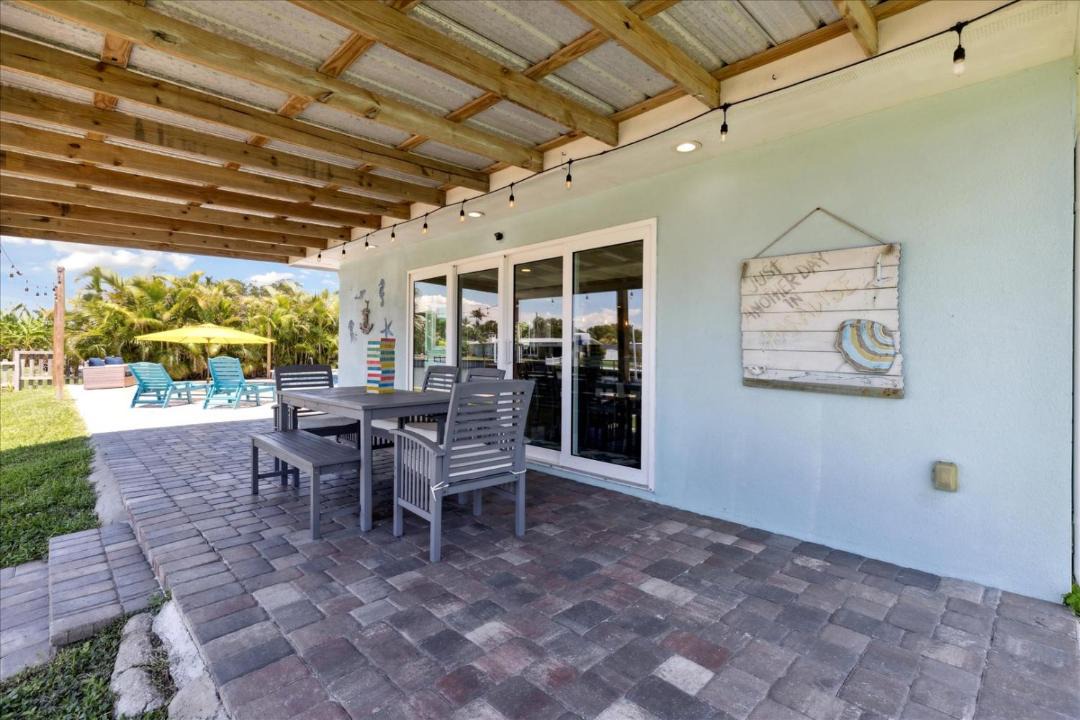 Photo of Others in Cocoa Isles