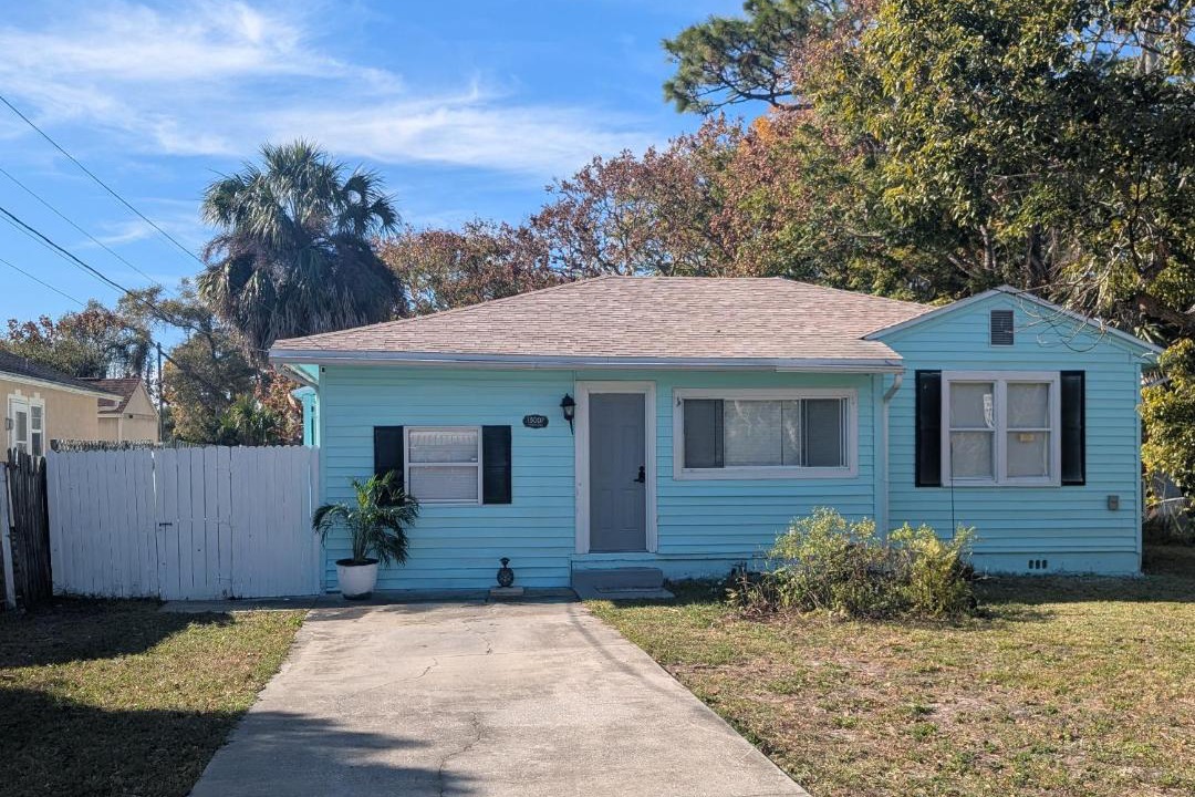 Photo of Others in Gulf Coast Acres