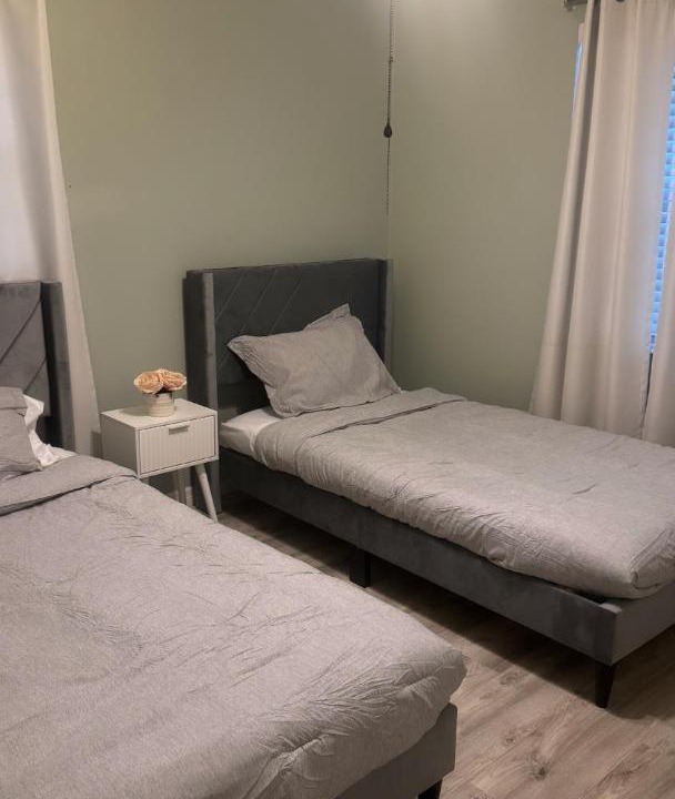 Photo of Bedroom in Town N County Park