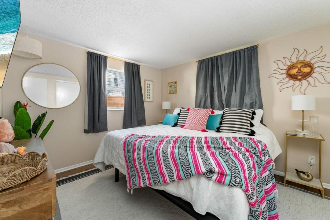 Photo of Bedroom in Pinellas Park