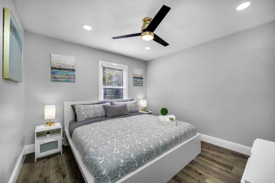Photo of Bedroom in Ballast Point