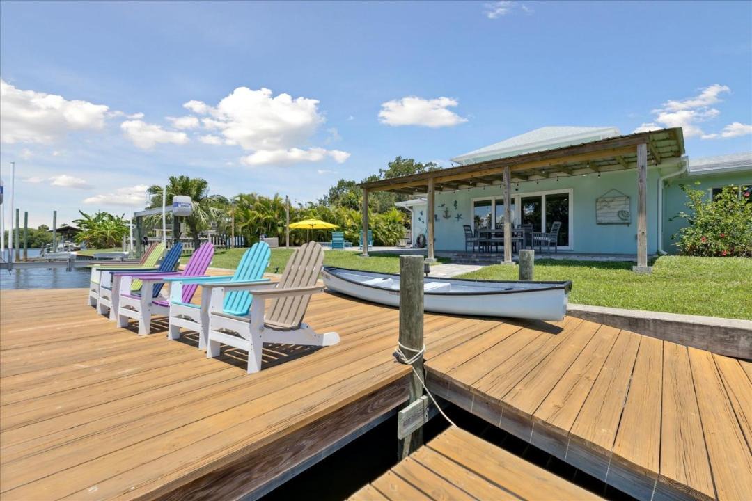 Photo of Others in Cocoa Isles