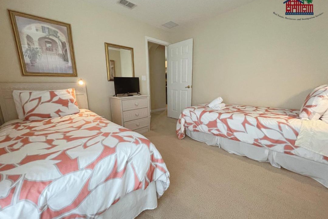 Photo of Bedroom in Orange Tree