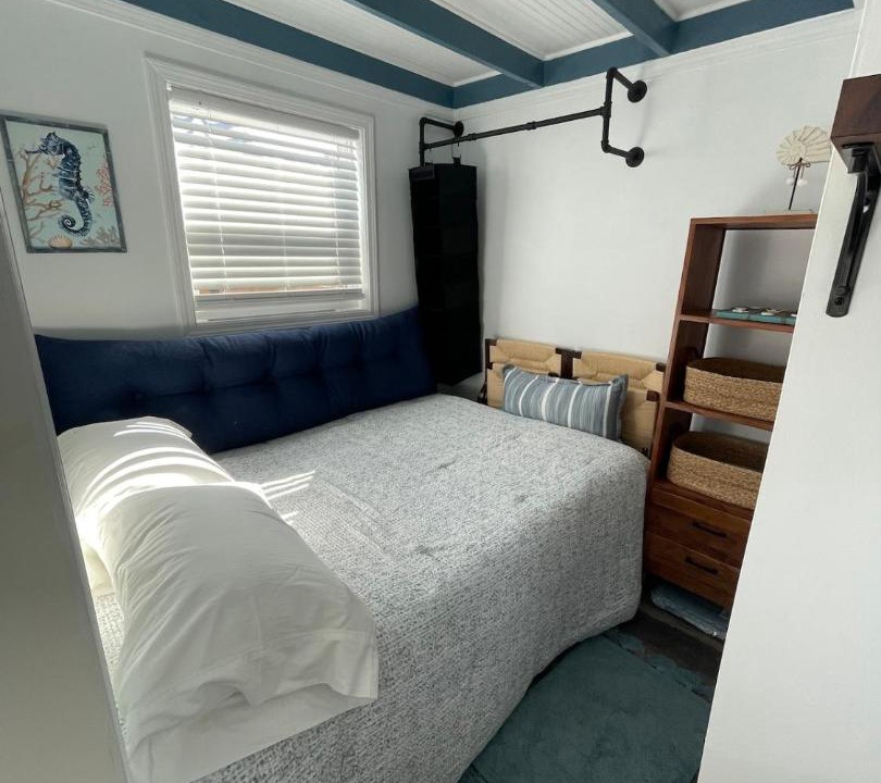 Photo of Bedroom in Biltmore Beach