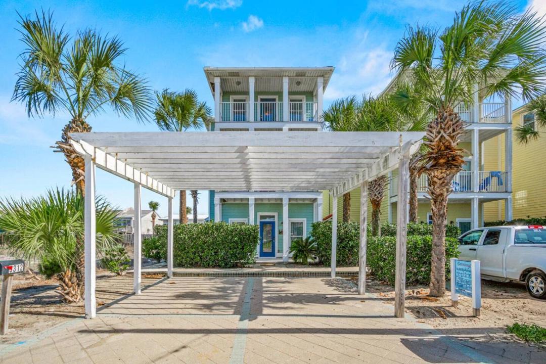 Photo of Others in Biltmore Beach